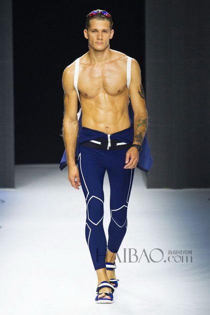 Dirk Bikkembergs发布2015春夏男装